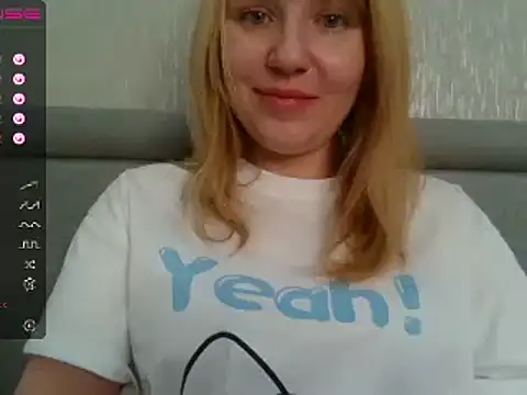 Snapshot of urbadkitty chatting on March 2025 07:02:01 AM urbadkitty online show from March 2025 07:02:01 AM