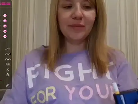 Snapshot of urbadkitty chatting on March 2025 05:07:02 PM urbadkitty online show from March 2025 05:07:02 PM