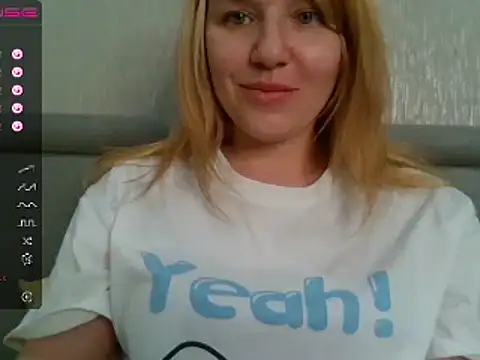 Snapshot of urbadkitty chatting on March 2025 07:08:02 AM urbadkitty online show from March 2025 07:08:02 AM