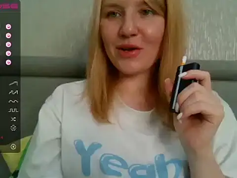 Snapshot of urbadkitty chatting on March 2025 10:14:01 AM urbadkitty online show from March 2025 10:14:01 AM