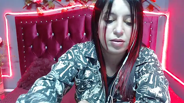 Melani cute02 online show from February 2025 08:53:02 PM