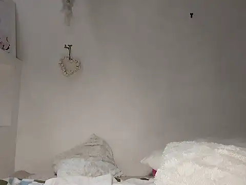 gymyagirlll online show from November 2025 06:29:01 PM