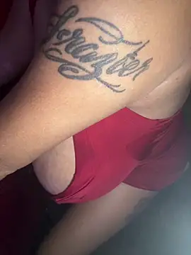 RoxiRedXXX online show from May 2026 06:43:02 AM