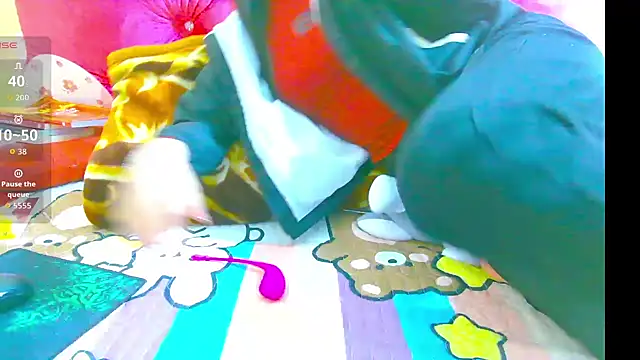 Love making online show from November 2025 04:12:01 AM