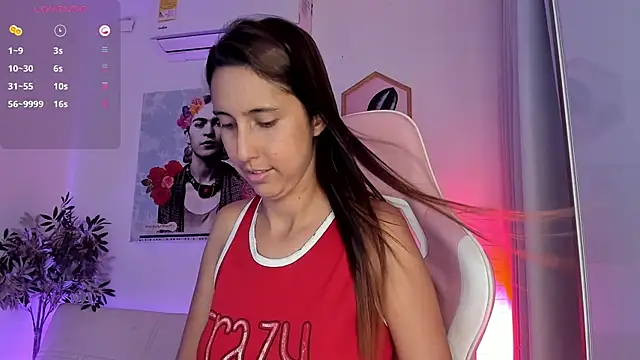 Snapshot of aleja_rythm chatting on January 2025 11:43:01 PM aleja rythm online show from January 2025 11:43:01 PM