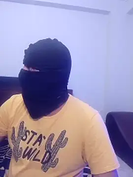 Nisreenn online show from October 2025 09:21:02 PM