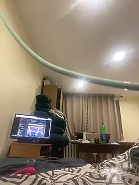 shufflercat online show from June 2026 10:51:02 PM