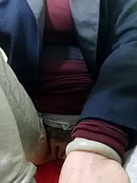 Snapshot of Hangem111 chatting on February 2026 05:57:01 AM Hangem111 online show from February 2026 05:57:01 AM