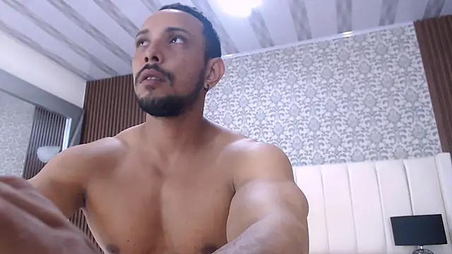 Thiago Summers online show from December 2024 06:20:02 PM