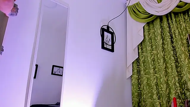 Snapshot of dilan_scootk_ chatting on January 2025 11:11:02 AM dilan scootk online show from January 2025 11:11:02 AM