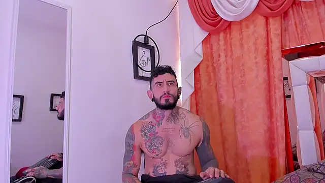 dilan scootk  online show from June 2026 07:41:02 PM