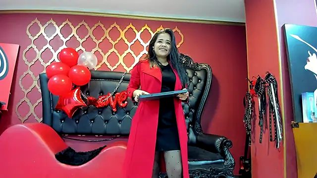 Snapshot of Mistressviictoria chatting on February 2025 11:16:02 AM Mistressviictoria online show from February 2025 11:16:02 AM