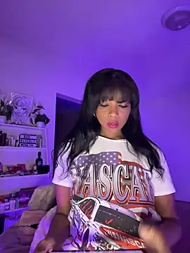 Snapshot of Blazerina chatting on March 2025 07:03:01 AM Blazerina online show from March 2025 07:03:01 AM