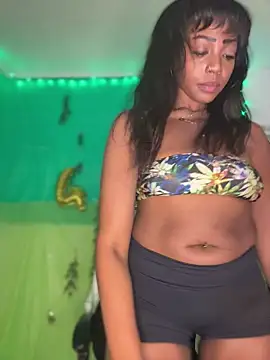 Blazerina online show from April 2026 01:21:01 PM