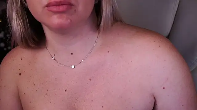 KiraCandyS online show from December 2024 05:33:02 AM