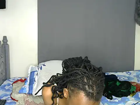 Snapshot of pretty_betty chatting on January 2025 08:06:02 PM pretty betty online show from January 2025 08:06:02 PM