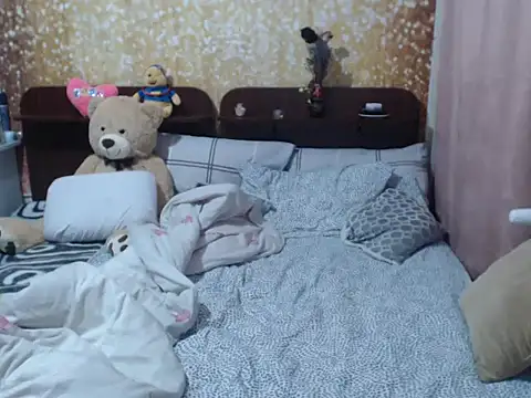 Emmatoo online show from February 2025 09:21:01 AM