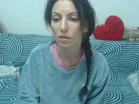 Emmatoo online show from May 2026 11:12:03 PM