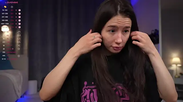 Amely Young online show from September 2025 01:16:02 AM