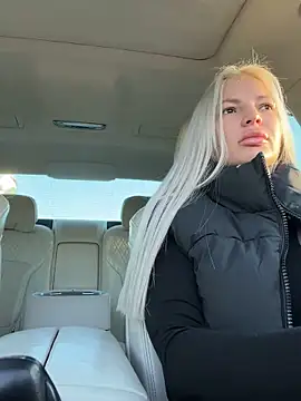 Jessy Jo online show from October 2025 05:52:01 AM