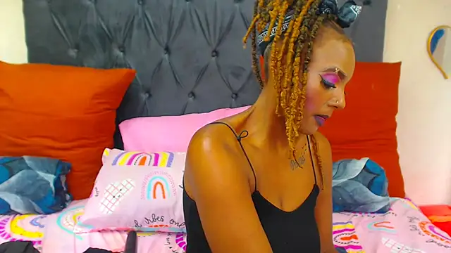 Snapshot of SAVAGExBOO chatting on February 2025 11:49:01 AM SAVAGExBOO online show from February 2025 11:49:01 AM