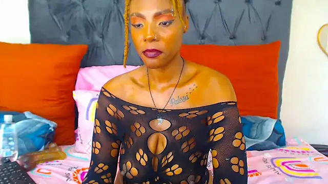 Snapshot of SAVAGExBOO chatting on February 2025 09:20:02 AM SAVAGExBOO online show from February 2025 09:20:02 AM