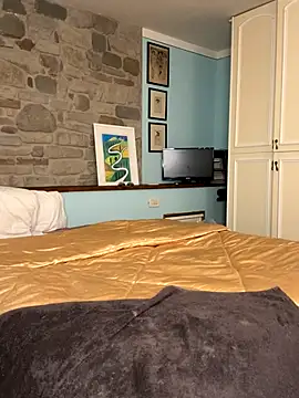 Snapshot of Eyline chatting on September 2025 03:48:01 PM Eyline online show from September 2025 03:48:01 PM