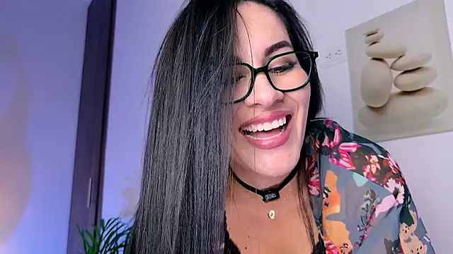 Pamela Rosal online show from April 2026 01:42:01 AM