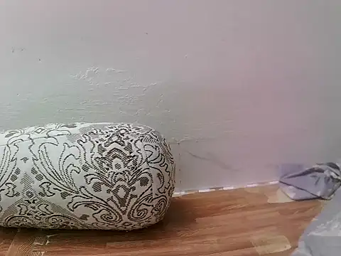 Snapshot of -SingleMom- chatting on September 2025 04:23:02 PM -SingleMom- online show from September 2025 04:23:02 PM