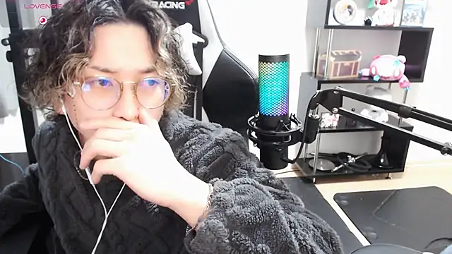 Shizukuu online show from March 2025 12:22:02 PM