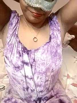 Snapshot of Shaali_Ang chatting on September 2025 11:59:02 PM Shaali Ang online show from September 2025 11:59:02 PM