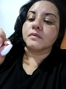 Snapshot of tetasgrandes_karol chatting on February 2025 12:30:01 AM tetasgrandes karol online show from February 2025 12:30:01 AM