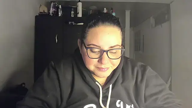 Snapshot of tetasgrandes_karol chatting on September 2025 10:15:02 AM tetasgrandes karol online show from September 2025 10:15:02 AM