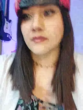 Snapshot of ItsNaiixa chatting on February 2025 10:32:02 PM ItsNaiixa online show from February 2025 10:32:02 PM