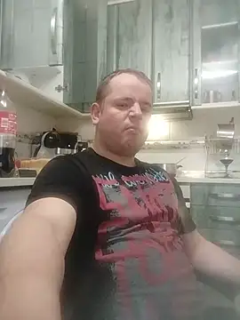 lobito1997 online show from May 2026 03:41:01 PM