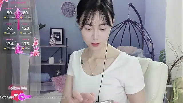 Lisa-s online show from February 2025 12:12:01 PM