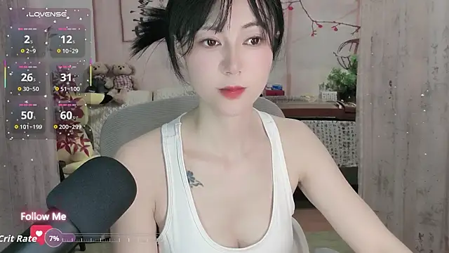 Lisa-s online show from October 2025 01:21:01 PM