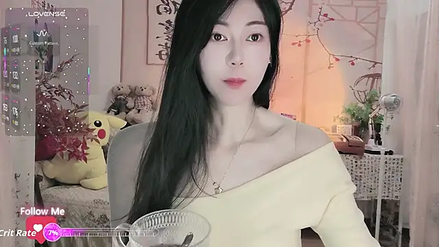 Lisa-s online show from November 2025 01:27:02 AM