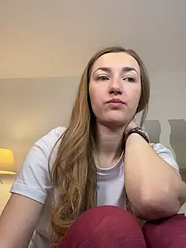 KateRedgar online show from March 2025 01:31:02 PM