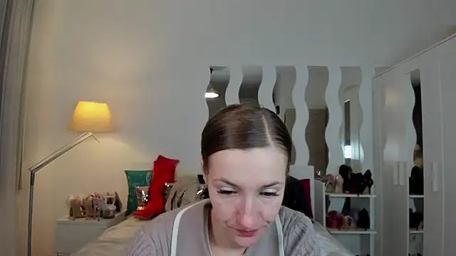 KateRedgar online show from March 2025 12:50:02 PM