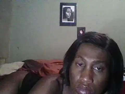 Snapshot of Moorella1 chatting on March 2025 03:32:02 AM Moorella1 online show from March 2025 03:32:02 AM