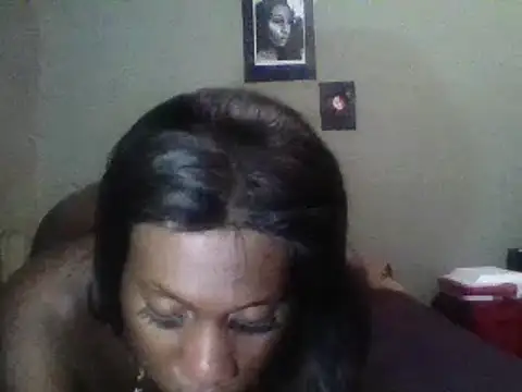 Snapshot of Moorella1 chatting on March 2025 03:12:02 AM Moorella1 online show from March 2025 03:12:02 AM