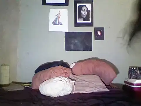 Snapshot of Moorella1 chatting on March 2025 07:57:02 PM Moorella1 online show from March 2025 07:57:02 PM