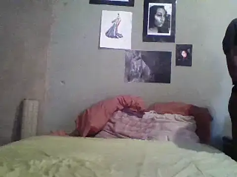 Snapshot of Moorella1 chatting on March 2025 06:33:02 AM Moorella1 online show from March 2025 06:33:02 AM
