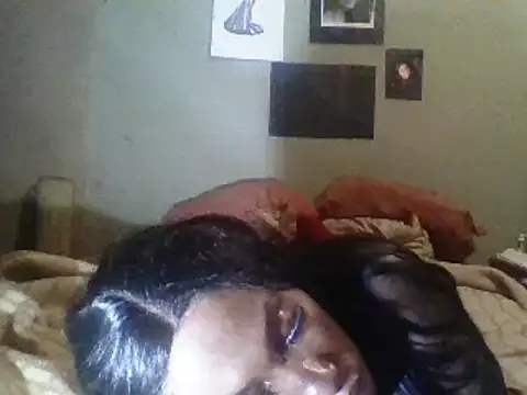 Snapshot of Moorella1 chatting on March 2025 12:15:02 AM Moorella1 online show from March 2025 12:15:02 AM