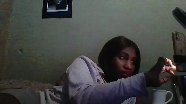 Moorella1 online show from September 2025 09:52:02 PM