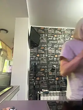 tanyagrey online show from May 2026 07:37:02 AM
