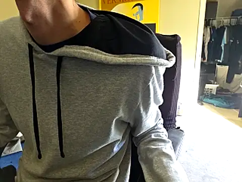 Migaruo online show from March 2026 09:19:02 PM