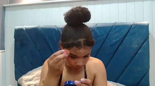 Snapshot of KittyBrookex chatting on January 2025 01:44:02 PM KittyBrookex online show from January 2025 01:44:02 PM