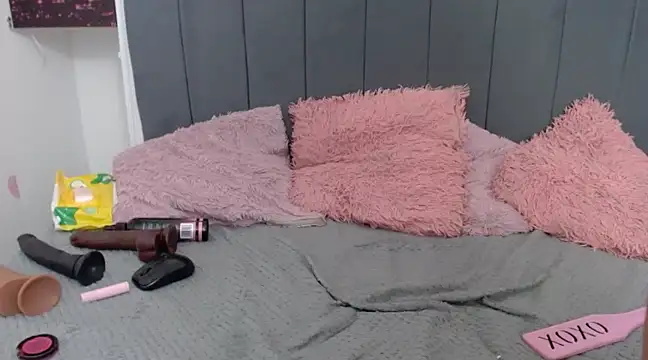 Snapshot of KittyBrookex chatting on February 2025 07:58:01 PM KittyBrookex online show from February 2025 07:58:01 PM